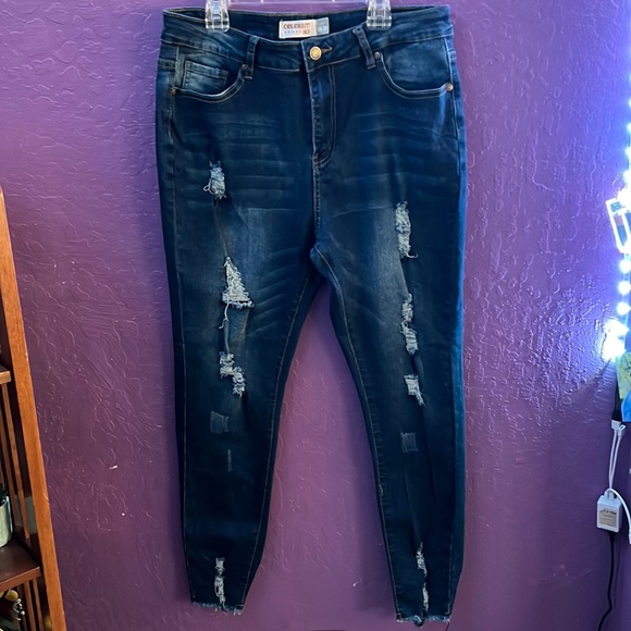 Denim - ripped blue jeans